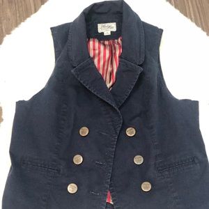 Jean Vest